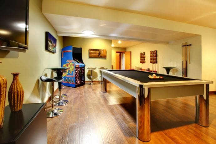 Basement entertainment and game room